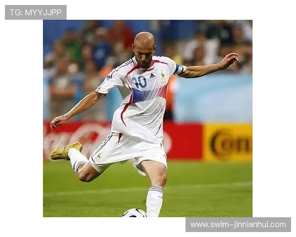 足球衣10号背后的传奇球星是谁 揭秘足坛10号位的历史与辉煌 足球衣10号背后的传奇球星是谁 揭秘足坛10号位的历史与辉煌